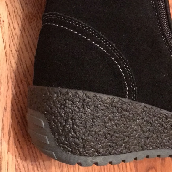 Lambi by SpringStep - Picture 7 of 9